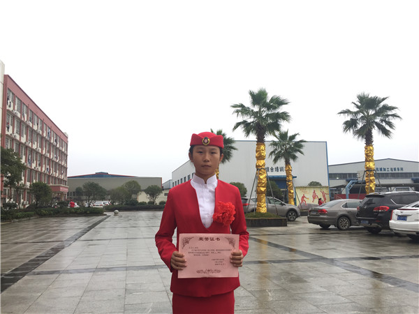 1487317244671678.jpg 3 高铁1 朱渲田.JPG