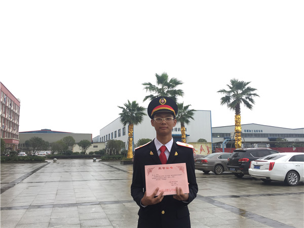 1487317226231560.jpg 3 高铁1 彭升.JPG